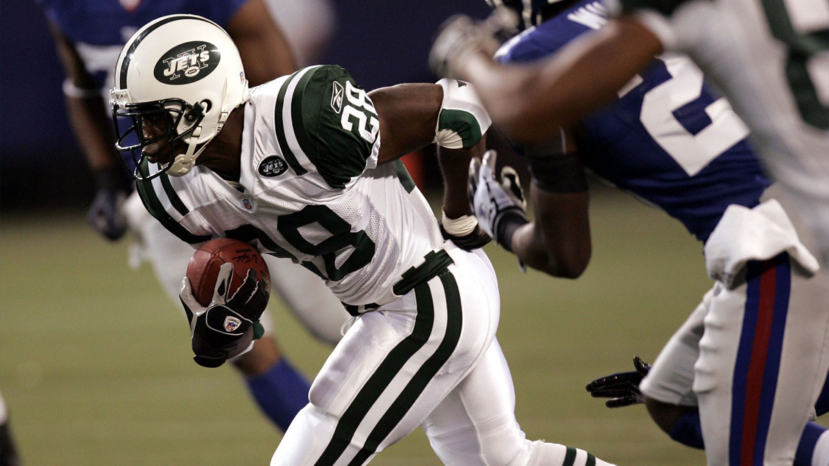 Jets running back Curtis Martin picks up some first quarter yards against the Giants at the Meadowlands