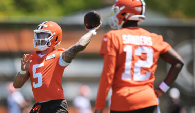 Browns Rookie QBs Unlikely To Win Starting Gig; Dillon Gabriel Has Slight Edge Over Shedeur Sanders