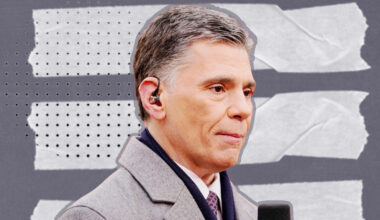 Mike Florio reveals endorsement for NFLPA executive director gig