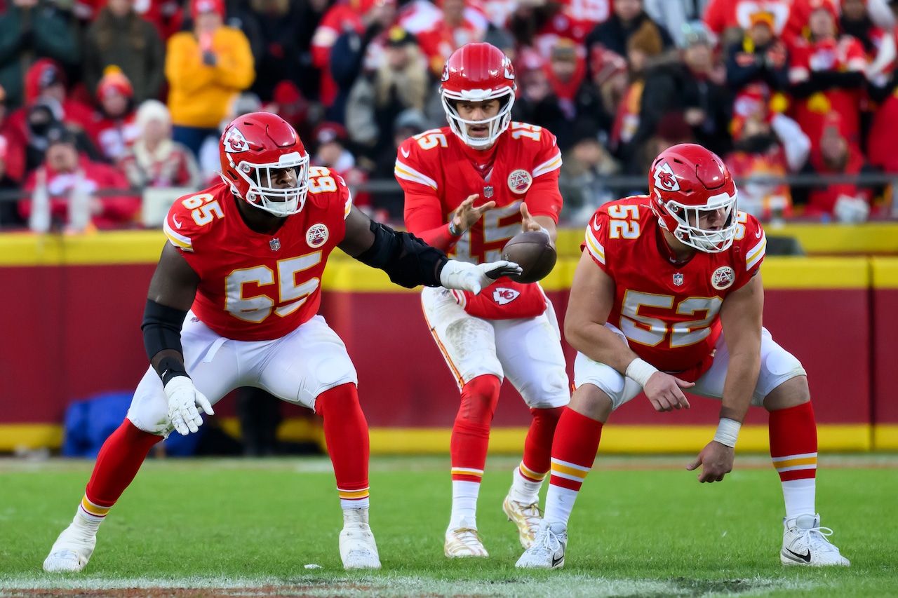 Kansas City Chiefs jerseys, gear on sale for under $80 on Fanatics with free shipping