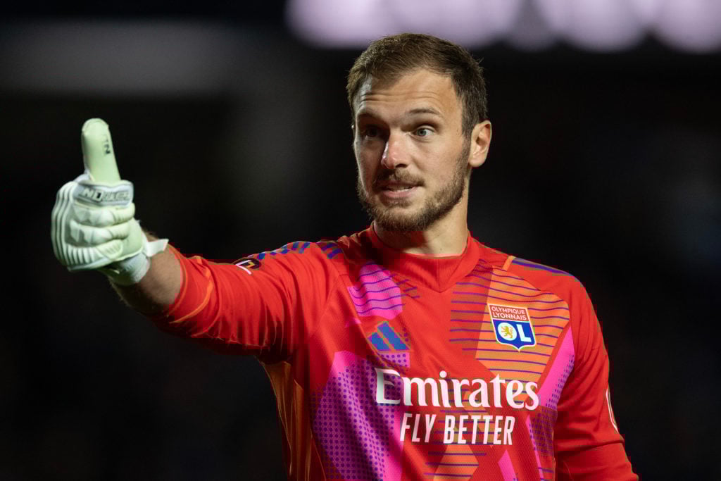 Lucas Perri gives a thumbs up during Rangers vs Lyon.