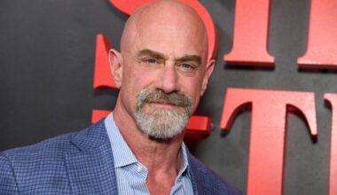 Christopher Meloni To Star In Dan Fogelman's NFL Series At Hulu