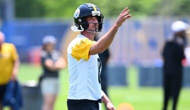 Aaron Rodgers has a lot more to lose with the Steelers than he did with the Jets