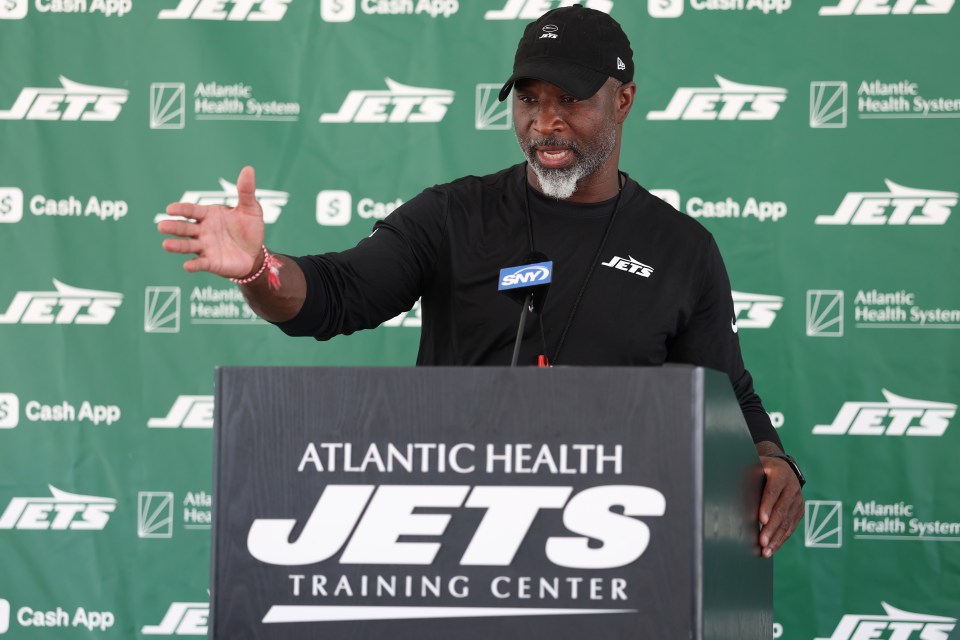 FLORHAM PARK, NEW JERSEY - JULY 28: Head coach Aaron Glenn of the New York Jets speaks to media during training camp at Atlantic Health Jets Training Center on July 28, 2025 in Florham Park, New Jersey.  (Photo by Ishika Samant/Getty Images)