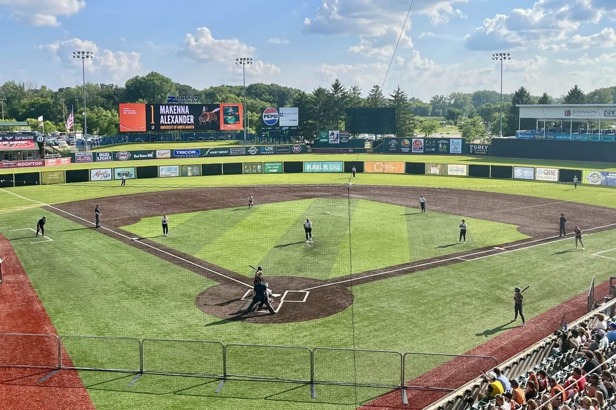 Can college softball’s hot streak extend all summer? The Northwoods League is finding out