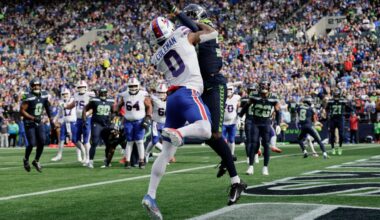 Bills dismantle Seahawks in 31-10 win to move to 6-2 (final score, recap, photos)