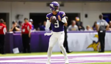 Former Michigan quarterback netted backup in Vikings trade proposal image