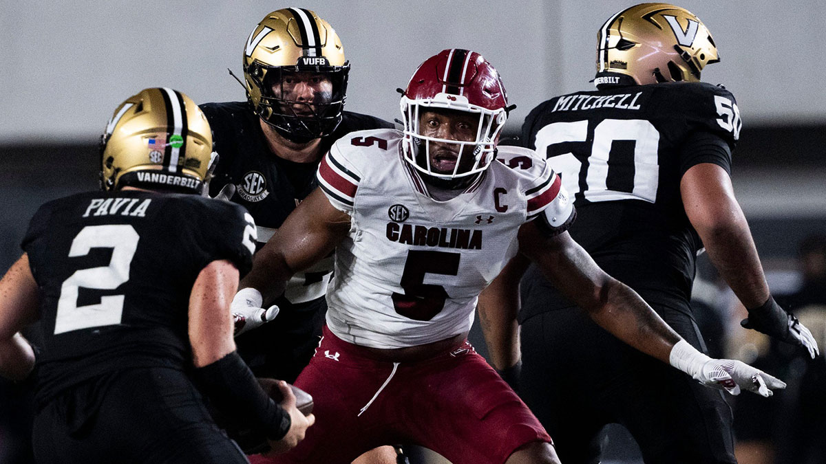 South Carolina Gamecocks edge Kyle Kennard (5) reacts as Vanderbilt Commodores quarterback Diego Pavia (2) protects the ball during the second half at FirstBank Stadium in Nashville, Tenn., Saturday, Nov. 9, 2024.
