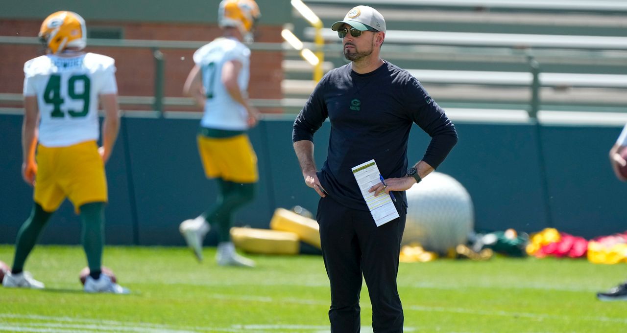 Green Bay Packers' head coach Matt LaFleur watches during an NFL football practice session Wednesday, June 12, 2024, in Green Bay, Wis.