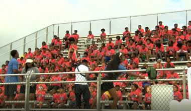 Jameis Winston returns to Hueytown to host youth football camp
