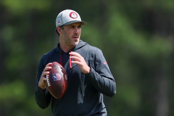 The Falcons will attempt to follow a strong season from rookie coordinator Zac Robinson, who will try to be more efficient and tinker with the scheme in order to dictate more terms to the defense. (Jason Getz/AJC 2024)