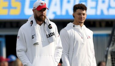 Travis Kelce #87 of the Kansas City Chiefs and Patrick Mahomes #15 of the Kansas City Chiefs