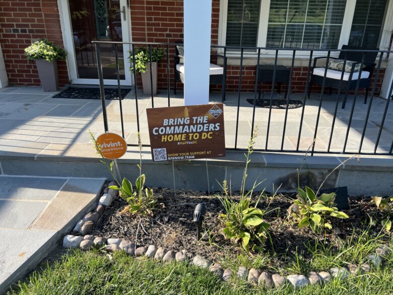 Pro-stadium deal group pushes neighbors to back DC Council in vote