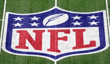 NFL fining more than 100 players for selling Super Bowl tickets above face value, source says