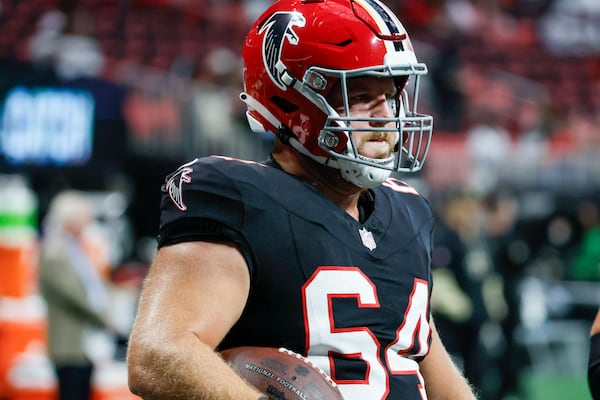 Ryan Neuzil (pictured) will fill in at center for Drew Dalman, who left the Falcons in free agency. Neuzil played eight games at center last season. (Miguel Martinez/AJC 2024)