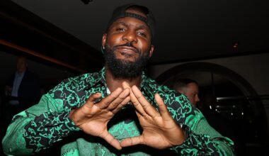 NFL Star Dez Bryant’s Cassie Hot Take Gets Him Roasted by Internet