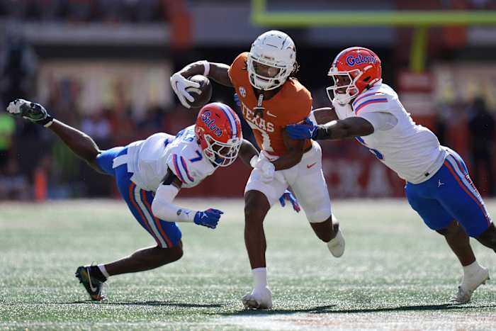 Texas receiver Isaiah Bond improves to 4.34, Bills dinner, private workout Friday, plus Browns, Packers, Bills visits