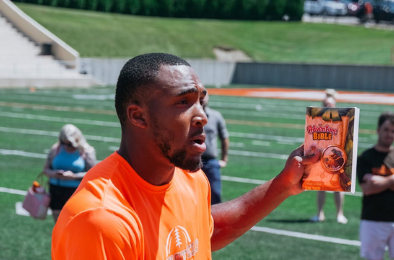 TreVeyon Henderson, Gee Scott sharing their faith, serving others