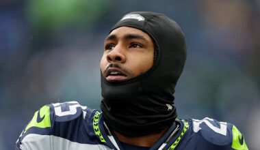 Seattle Seahawks Kenny McIntosh looks on Arizona Cardinals 2024...