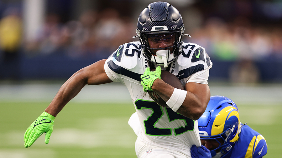Seattle Seahawks Kenny McIntosh run Los Angeles Rams finale January 2025...