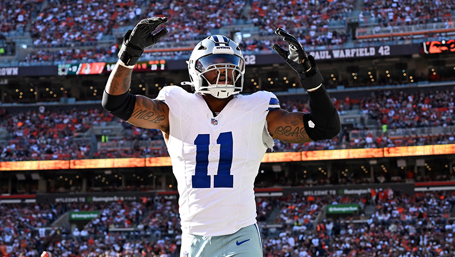 Seattle Seahawks Micah Parsons...