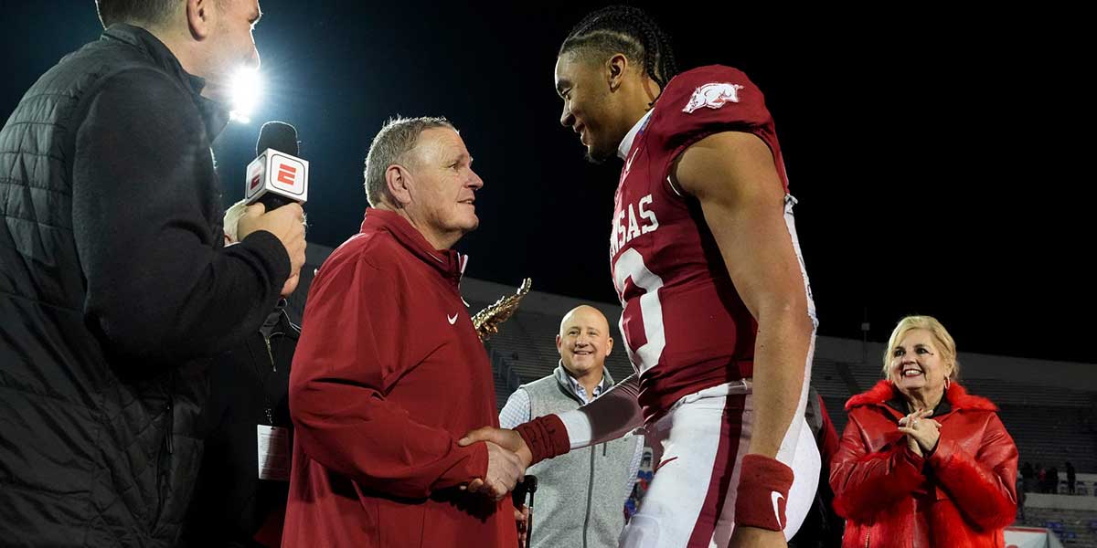 Trei Olver breaks silence on Michael Vick, DeSean Jackson hires