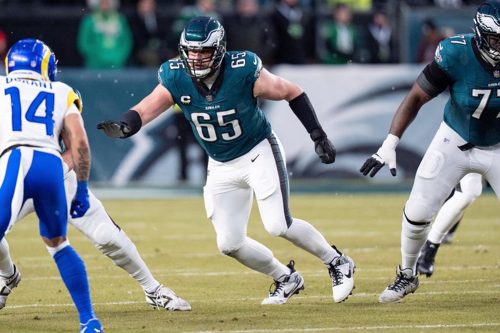 Lane Johnson selected the NFL’s No. 1 offensive tackle by the AP – Macomb Daily