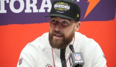 Travis Kelce open to calling NFL games in post-playing career