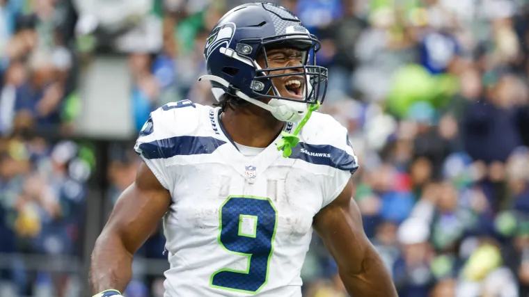 Seahawks' Kenneth Walker receives recognition on ESPN's running back rankings image