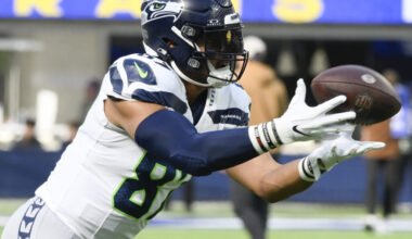 Seahawks Release TE Noah Fant