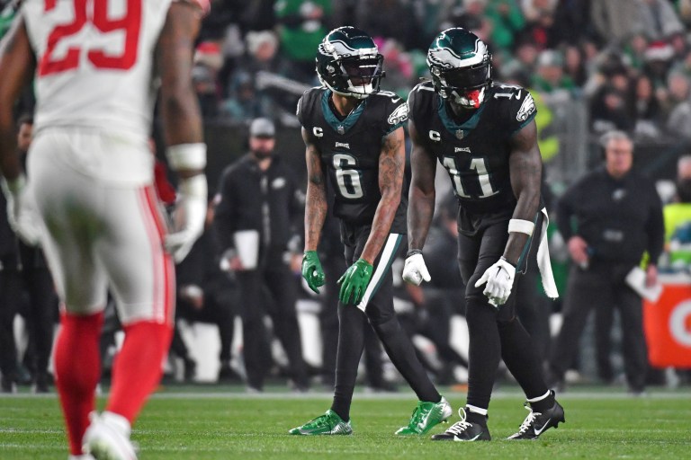 Dec 25, 2023; Philadelphia, Pennsylvania, USA; Philadelphia Eagles wide receiver DeVonta Smith (6) and wide receiver A.J. Brown (11) against the New York Giants at Lincoln Financial Field. Mandatory Credit: Eric Hartline-USA TODAY Sports