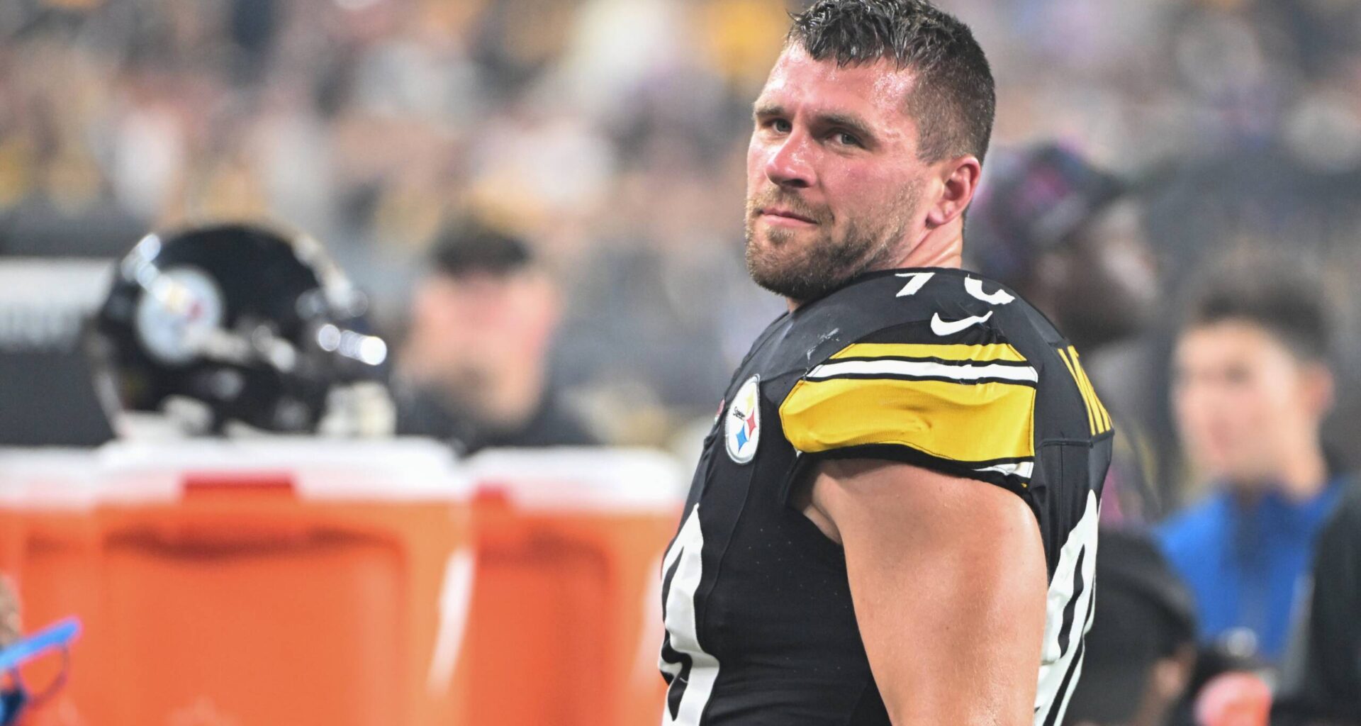 The Packers Won't Hedge Their Offseason Bets By Adding TJ Watt