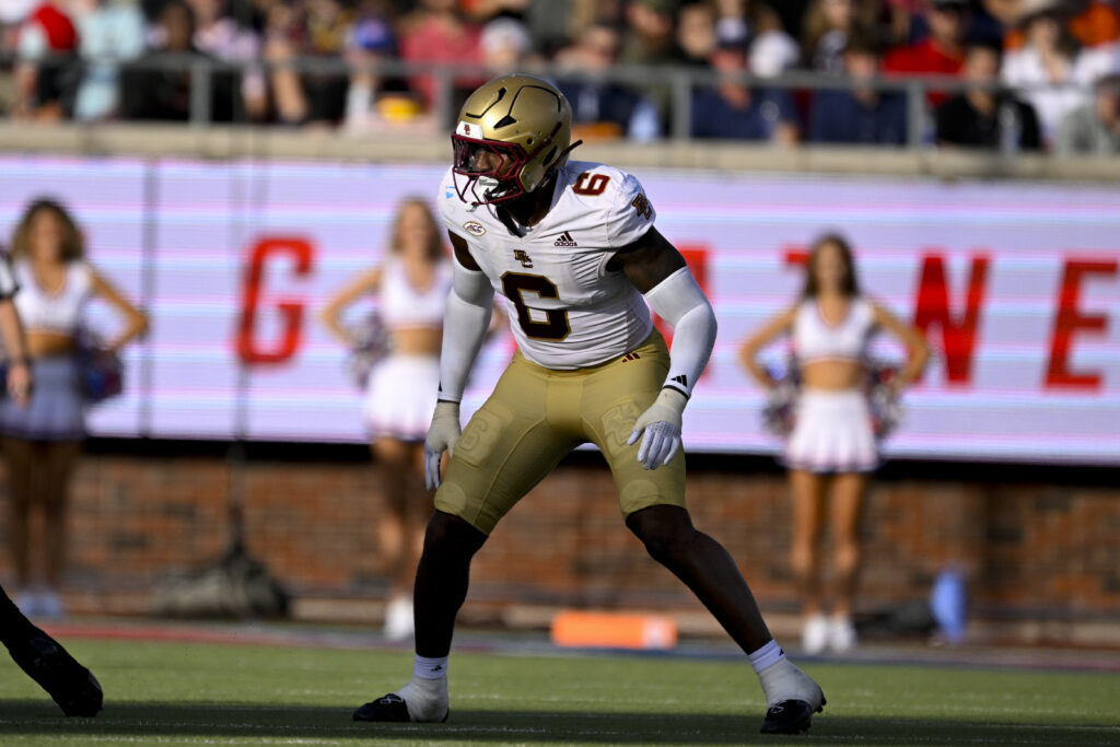 Cowboys Agree To Terms With Second-Round DE Donovan Ezeiruaku