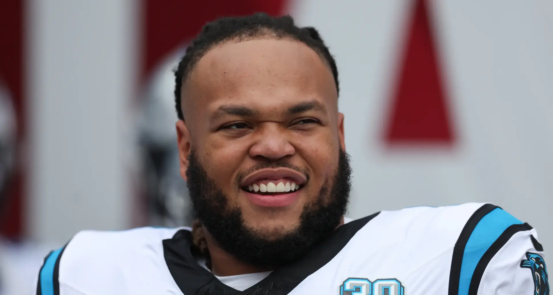 Robert Hunt could be the solution to Las Vegas Raiders' $100M guard dilemma in strategic trade move