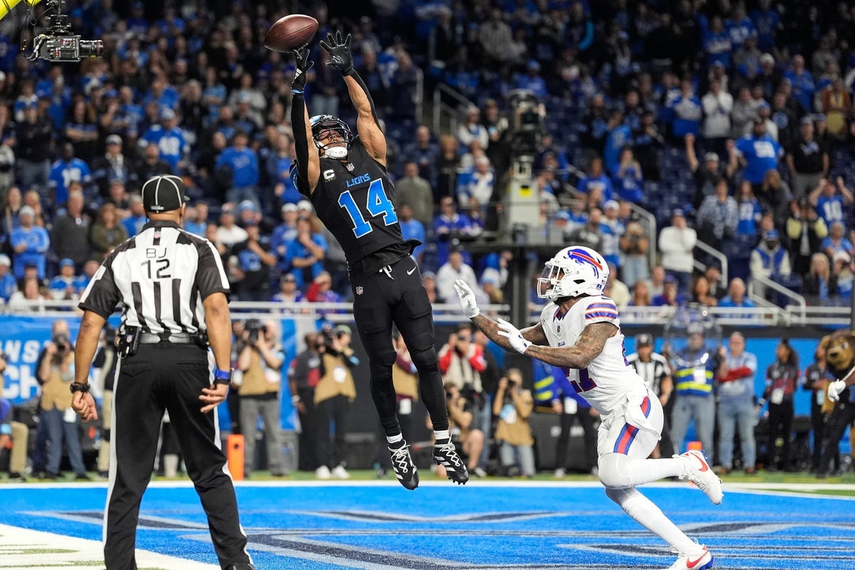 Amon-Ra St. Brown, wide receiver, Detroit Lions