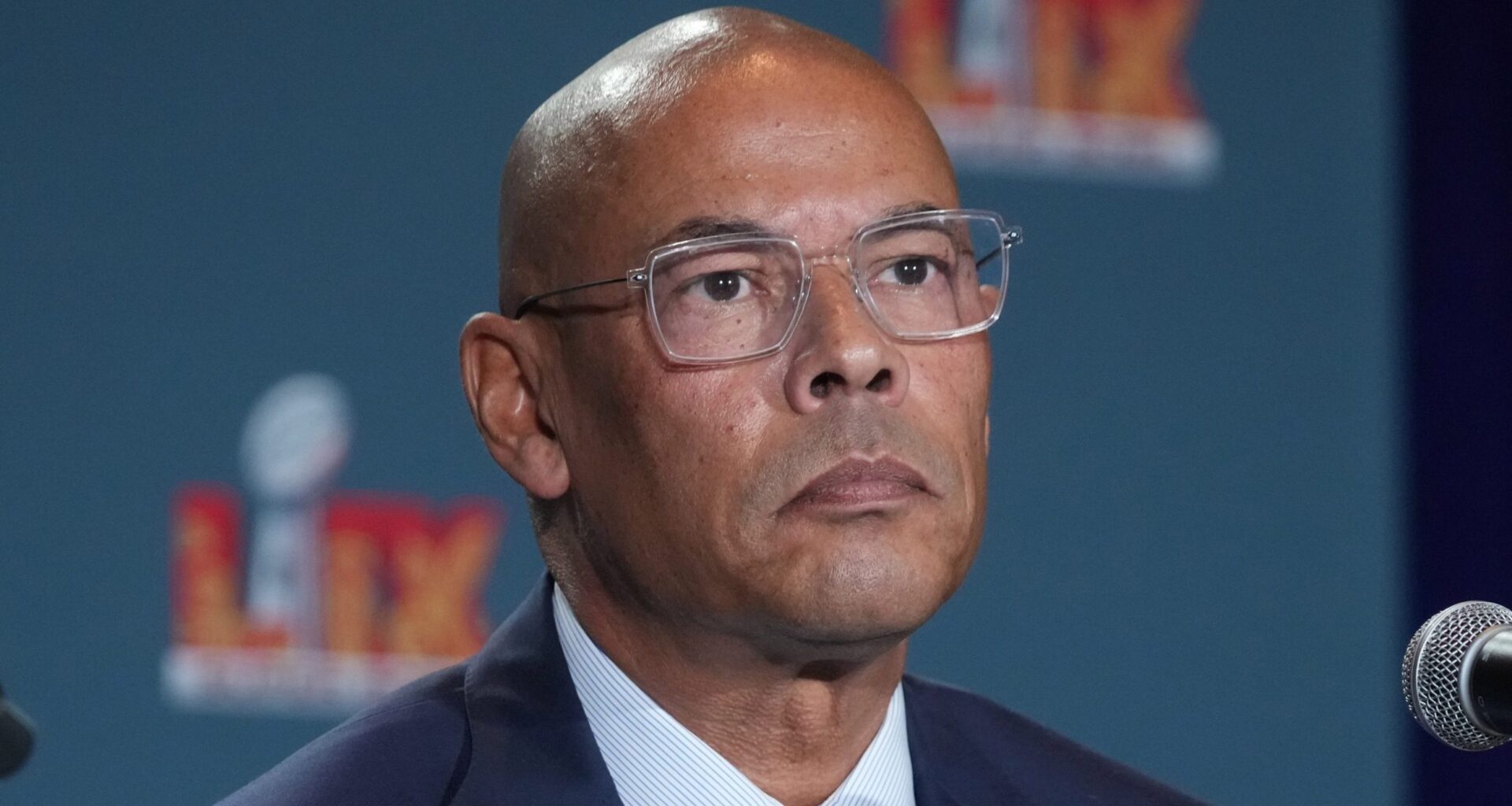 NFLPA backs executive director Lloyd Howell amid reported conflict