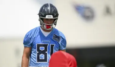 Josh Whyle faces uncertain future as Titans consider trading tight end to Dolphins for fresh start