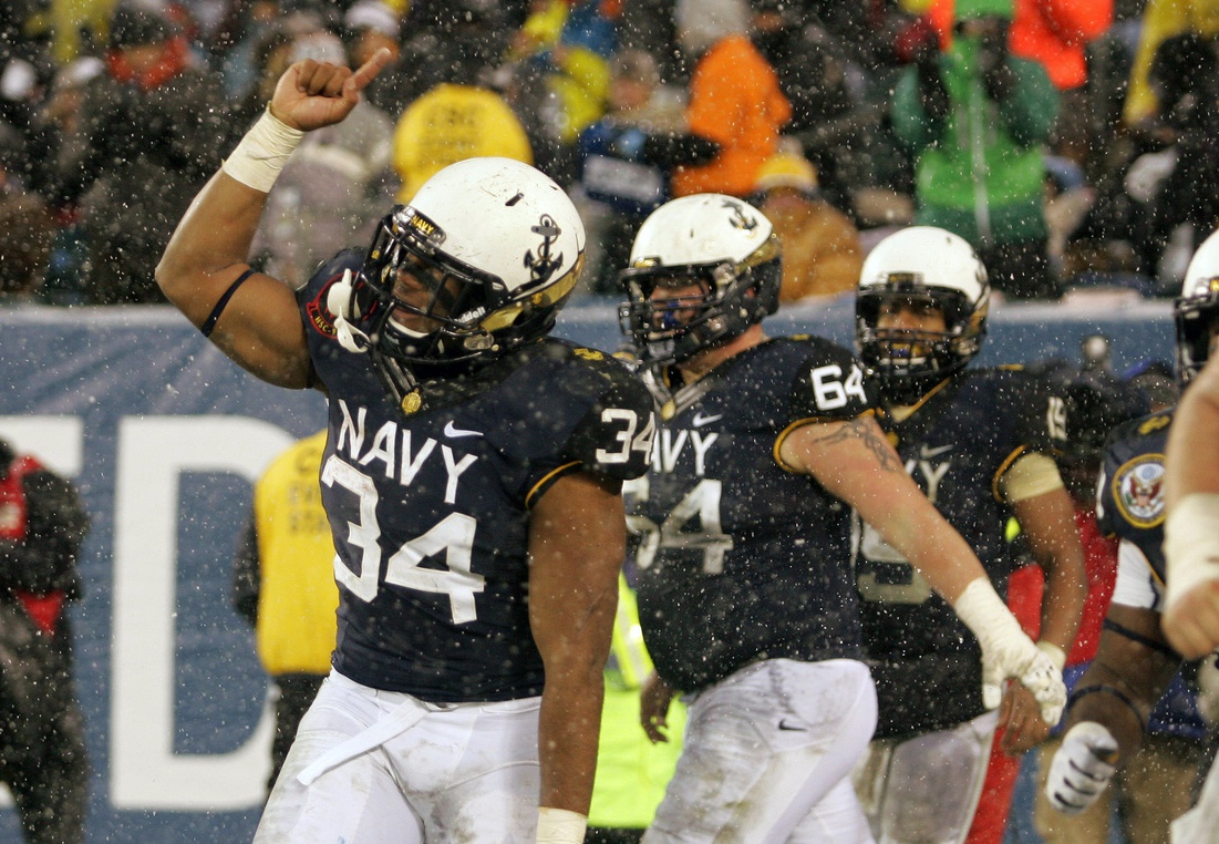 NCAA Football: Military Bowl-Virginia vs Navy