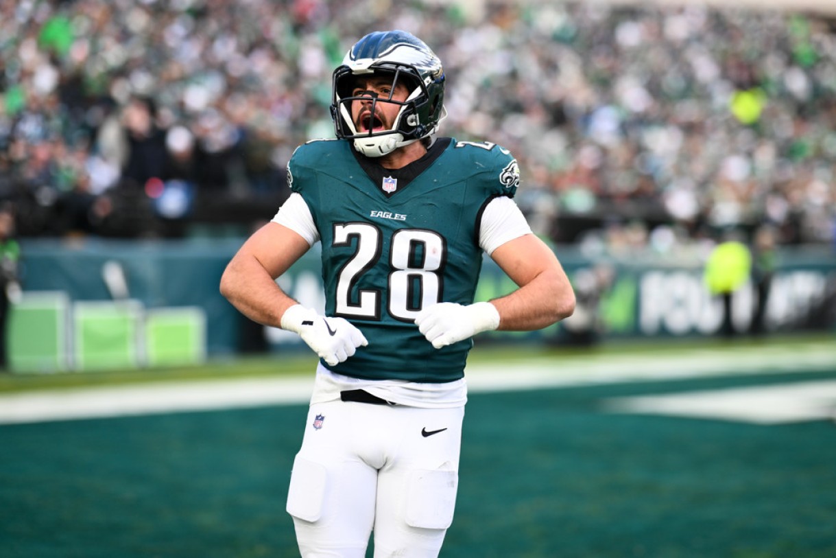 Will Shipley in the Running to be Eagles' RB2 - NFL News