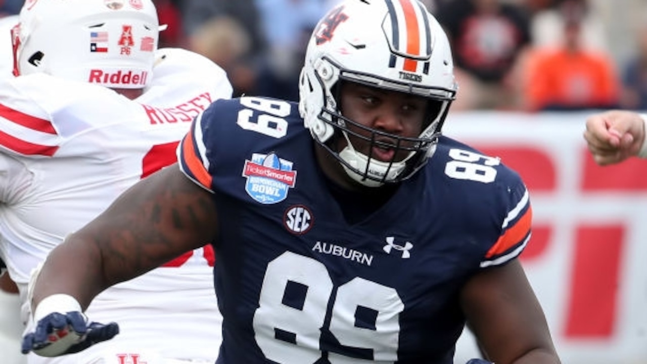 Rookie defensive tackle JJ Pegues hopes to keep scoring TDs for Raiders