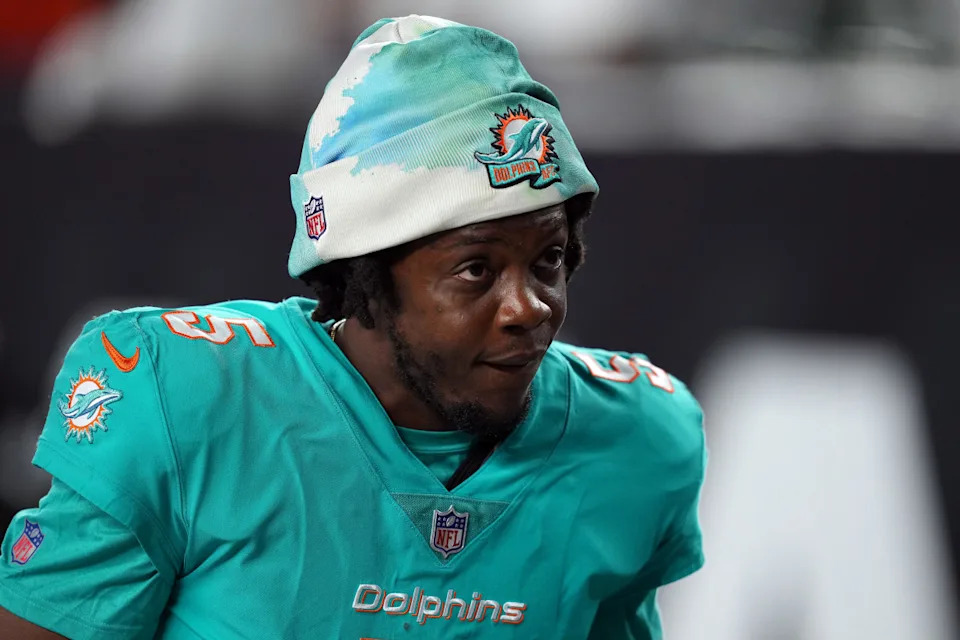 CINCINNATI, OHIO - SEPTEMBER 29: Quarterback Teddy Bridgewater #5 of the Miami Dolphins walks off the field after the Cincinnati Bengals defeated the Miami Dolphins to win the game at Paycor Stadium on September 29, 2022 in Cincinnati, Ohio. (Photo by Dylan Buell/Getty Images)Dylan Buell&sol;Getty Images