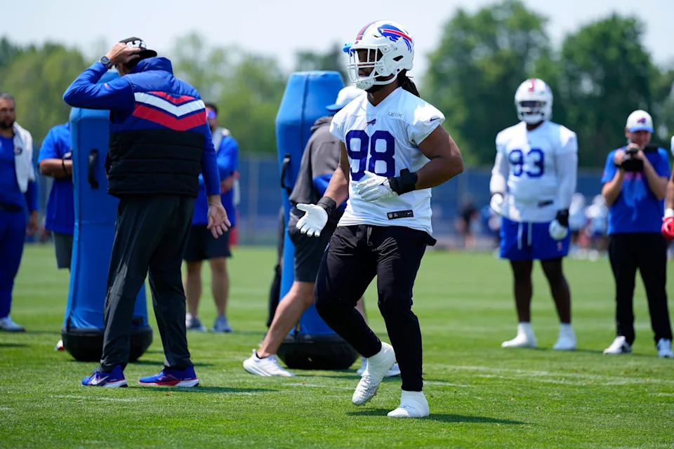 Jun 11, 2025; Orchard Park, NY, USA; Buffalo Bills defensive tackle T.J. Sanders (98) works out during Minicamp at Highmark Stadium. Mandatory Credit: Gregory Fisher-Imagn Images