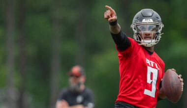 Michael Penix Jr. discusses being a lefty QB, 2025 goals in interview with Michael Vick