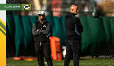 Former Jets coach Robert Saleh assisting Packers on offense