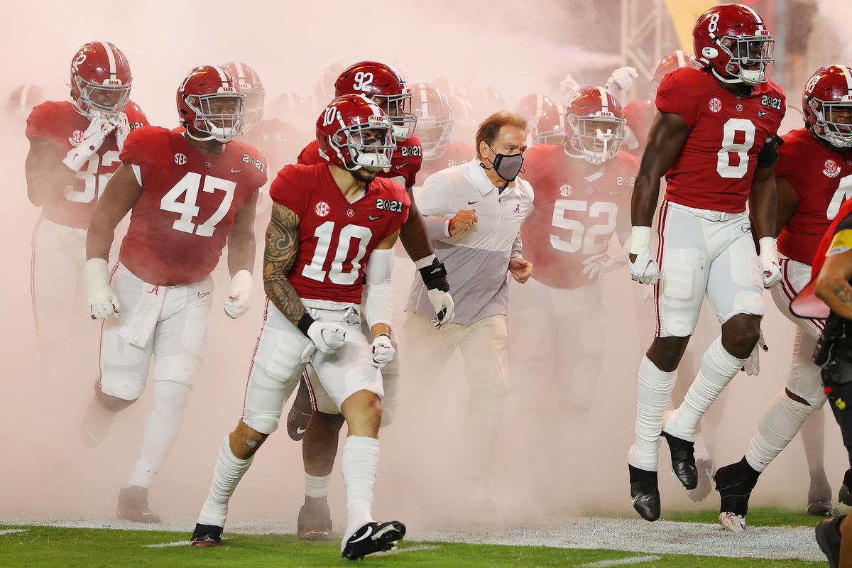 Behind The Scenes Of 'Nothing But A Winner' On Alabama Football