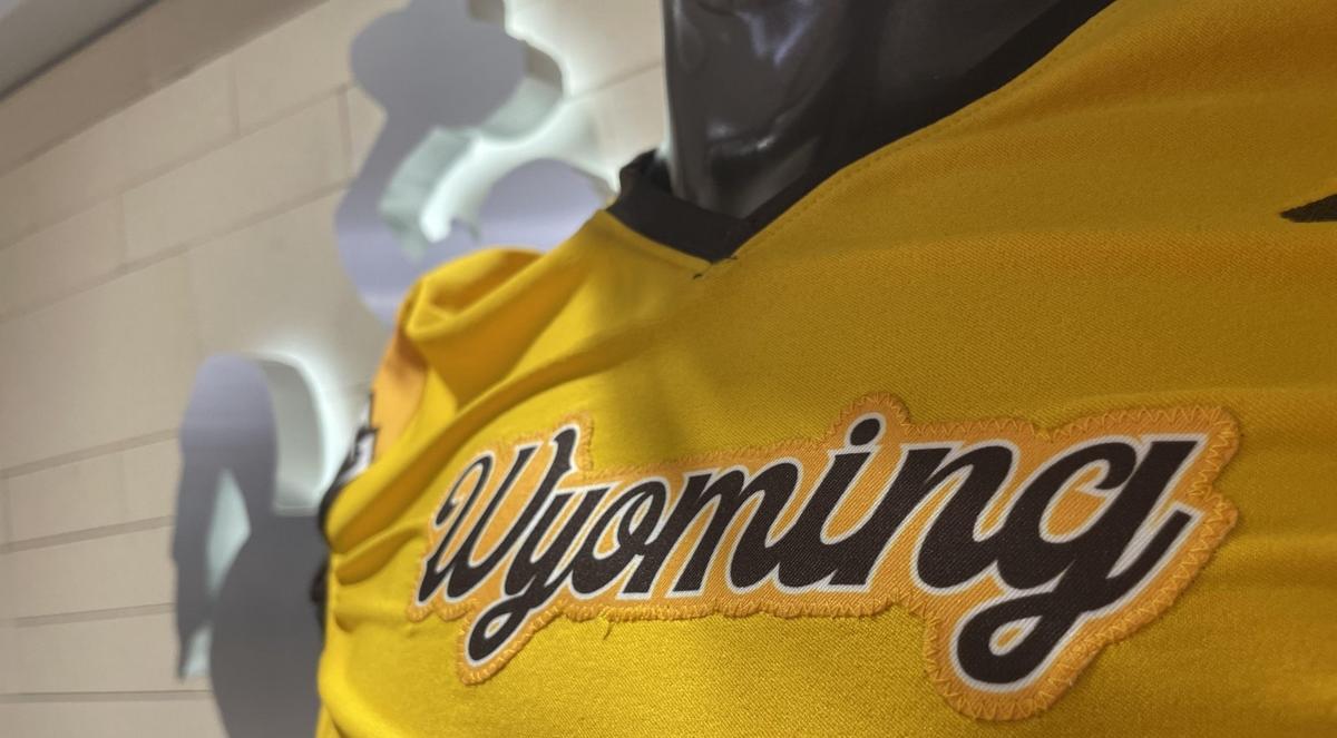 Welcome to Wyoming Football: Parker Moore