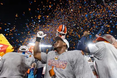 South Carolina v Illinois - Cheez-It Citrus Bowl