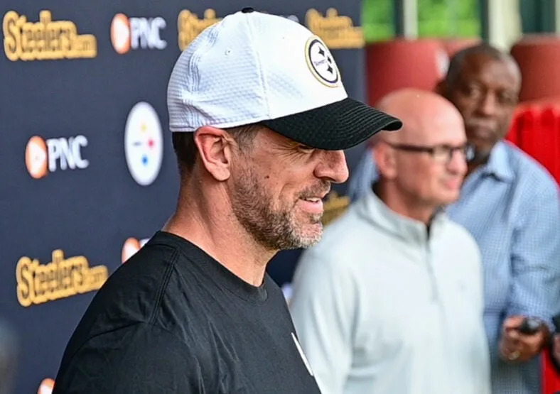 Pittsburgh Steelers QB Aaron Rodgers
