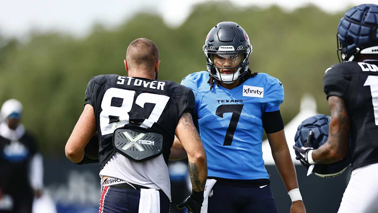 Harris Hits: Training Camp Day 7 Was Hot and Physical - Houston Texans