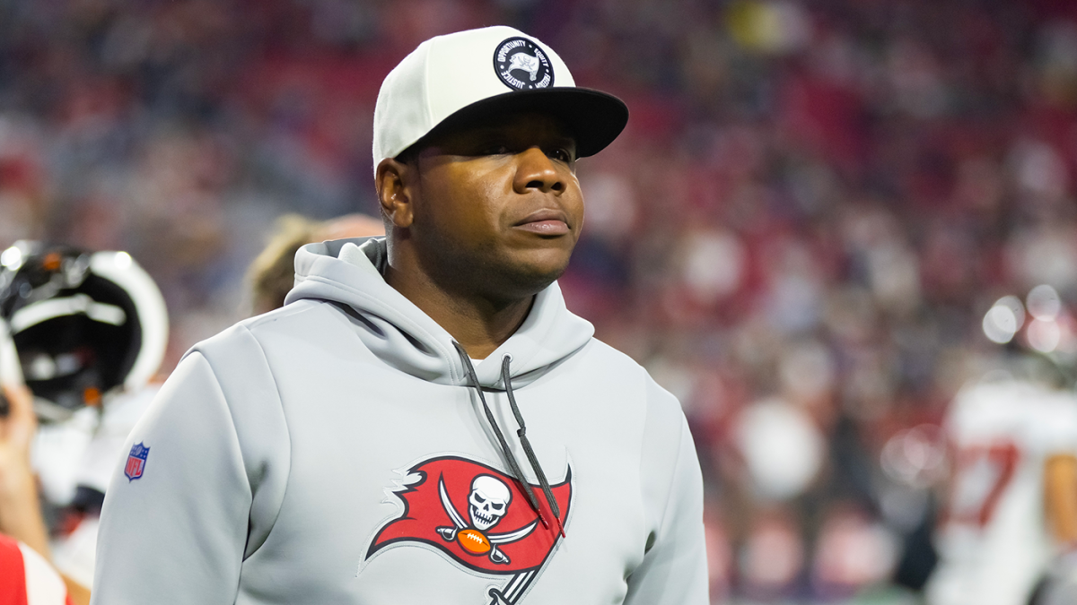 Byron Leftwich joins Colorado staff: Deion Sanders calls on ex-NFL assistant amid QB battle entering season